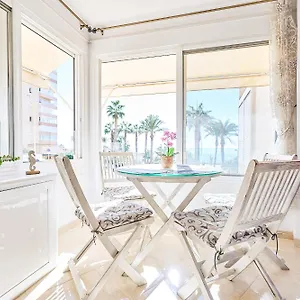 https://holidaysbeachtorrox.1costadelsol.com